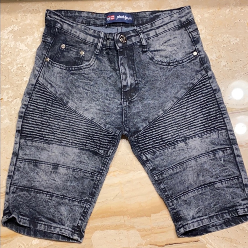 PHAT FARM shorts NWOT